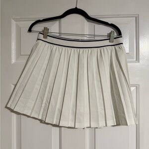 Peter Millar White Pleated Mini Skirt